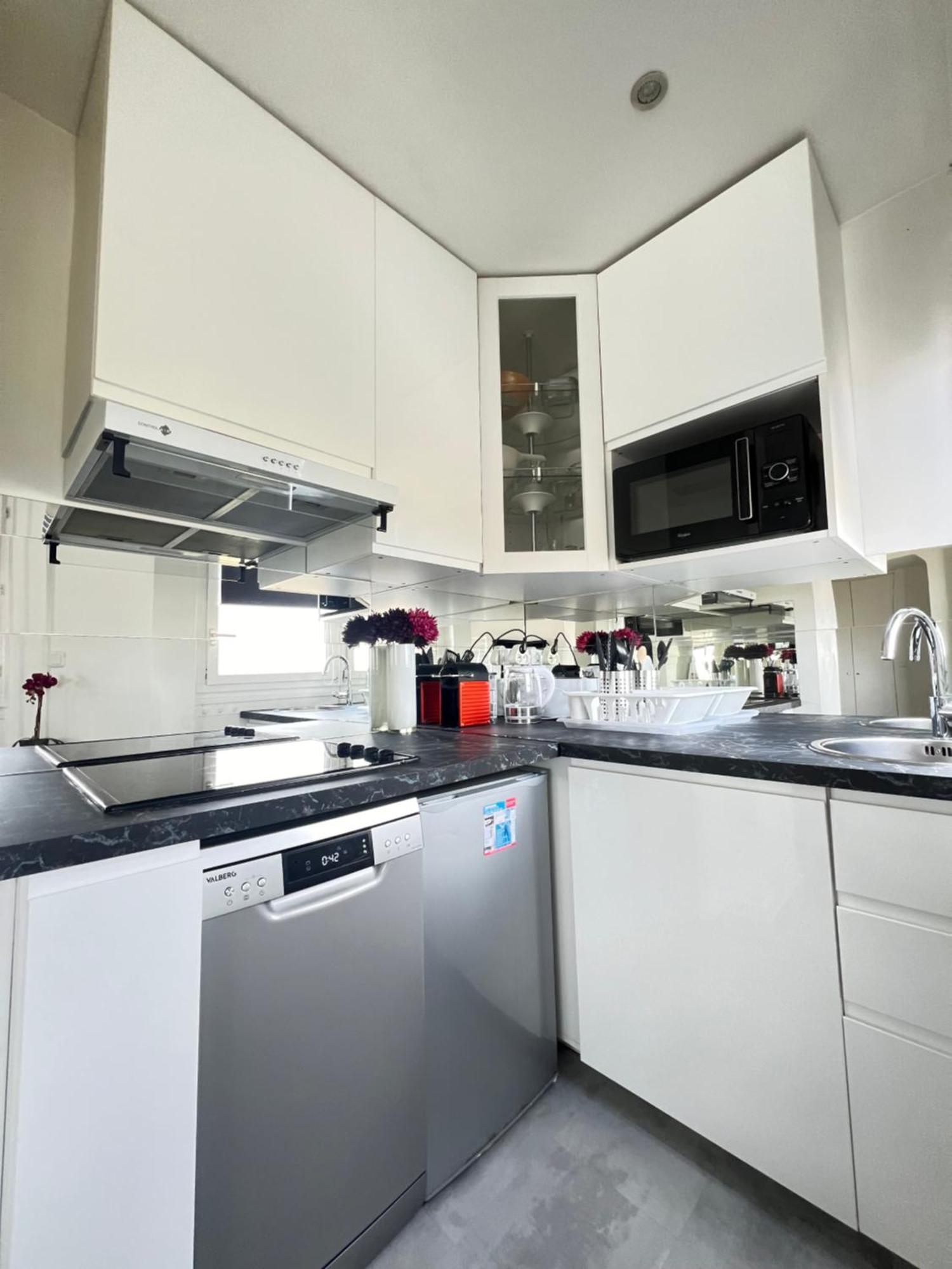 Apartment Home In Paris With View, 15Min Direct To Center 외부 사진